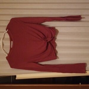 Women's top (M) soft and thin